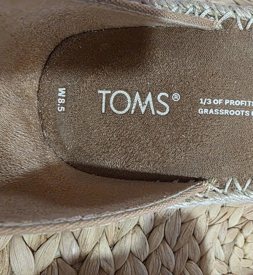 Toms leopard print